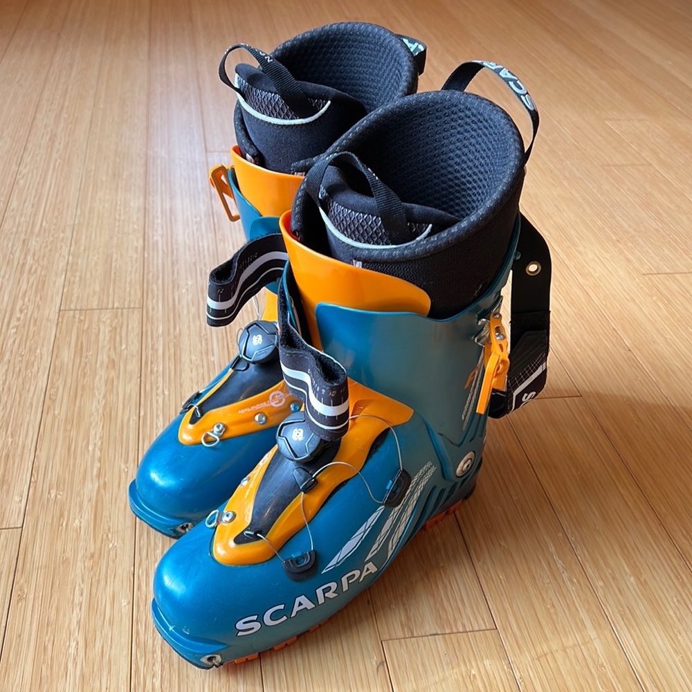 Scarpa F1 AT Ski Boots